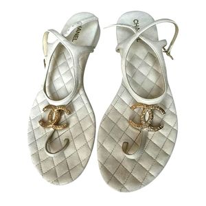 CHANEL White and Gold Leather Sandals